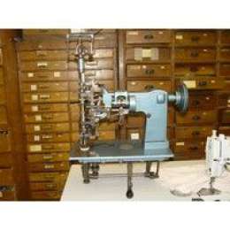 CORNELY LTG - occasion Machine à broder à manivelle